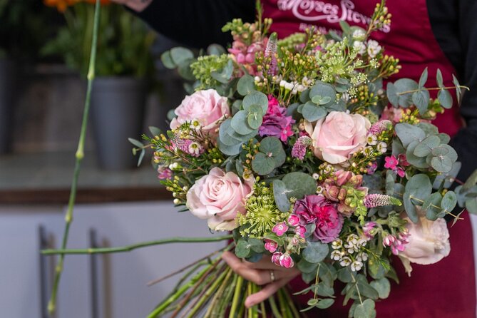 Bridal Bouquet And Boutonniere Making Workshop in London - Directions