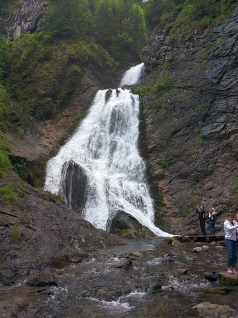 Bridal Veil Falls Rachitele : Oradea 1 day tour by car - Practical Details and What to Expect