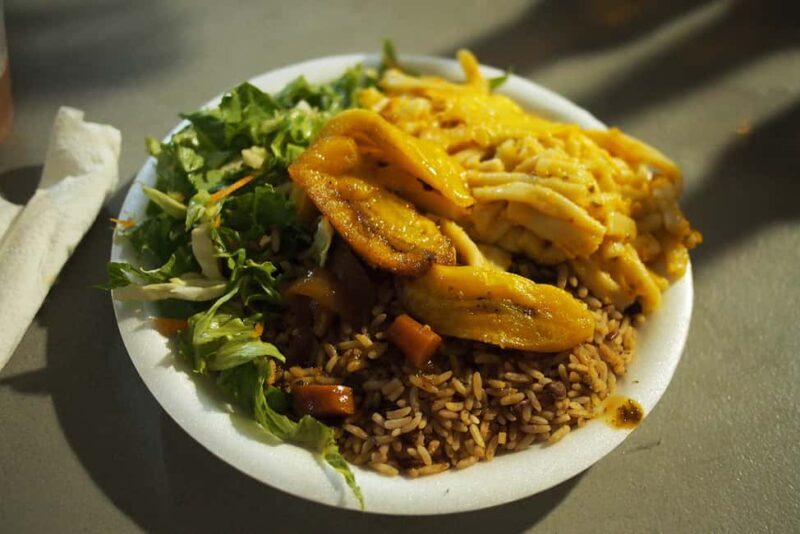 Bridgetown: Oistins reservation with drink & return transfer - Good To Know