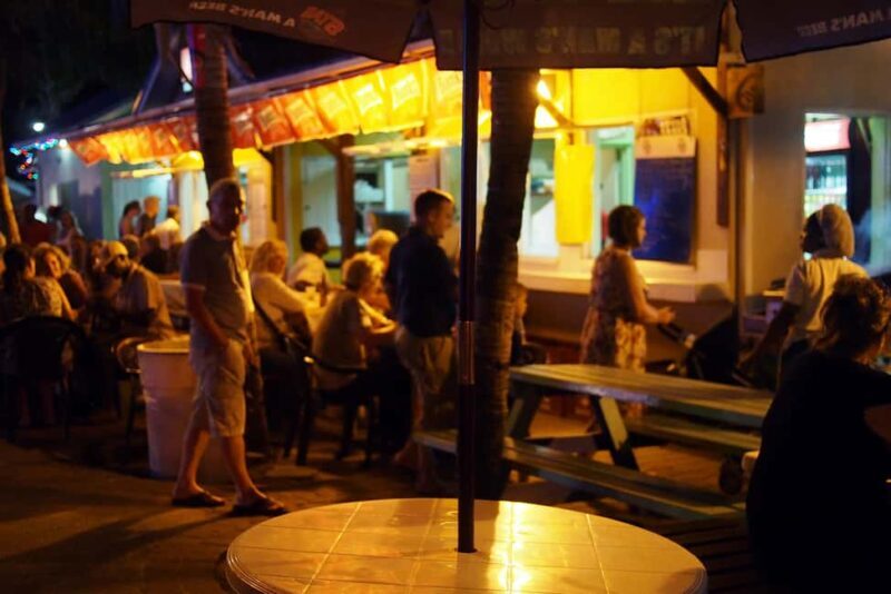 Bridgetown: Oistins reservation with drink & return transfer - The Itinerary: What to Expect on This Barbados Night Out