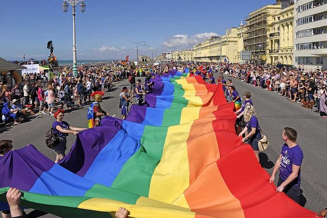 Brighton Arundel Castle and Petworth House by Executive Vehicle Private Tour - Cancellation Policy