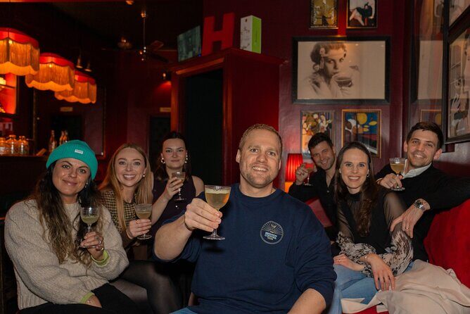 Brighton Cocktail Tours - The Experience: Atmosphere, Guides, and Group Dynamics
