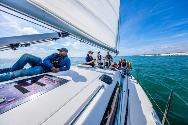 Brighton: Sailing Trip With Drinks - Booking and Pricing