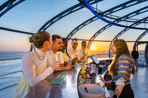 Brighton: Sky Bar I360 Entry Ticket With One Drink - Weather Guarantee and Sunset Views