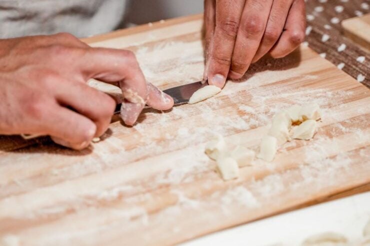 Brindisi: Cooking Class With Local & Fruit Market Visit - Good To Know