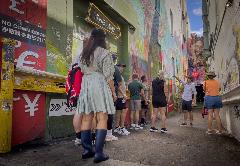Brisbane City Highlights Half-Day Walking Tour - Hills and stairs: plan before you set out