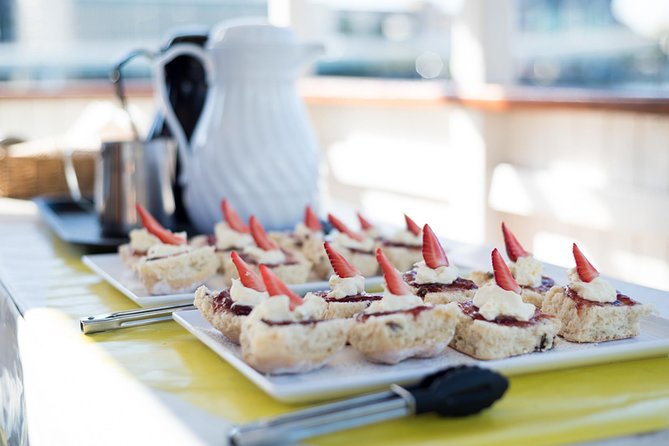 Brisbane Cruise To Lunch Package - Cruise Along Brisbane River