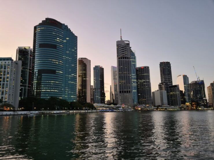 Brisbane: Evening River Cruise at Sunset - Cruise Duration and Flexibility