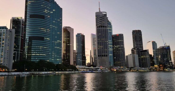 Brisbane: Evening River Cruise at Sunset - Experience Highlights and Landmarks
