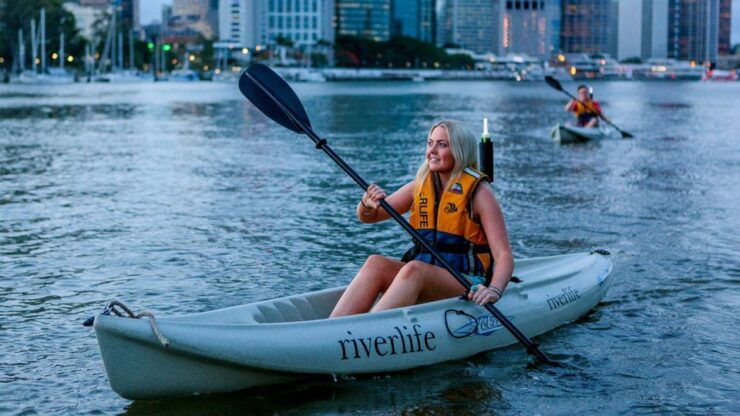 Brisbane: Mexican Fiesta Twilight Kayaking River Tour - Experience Highlights