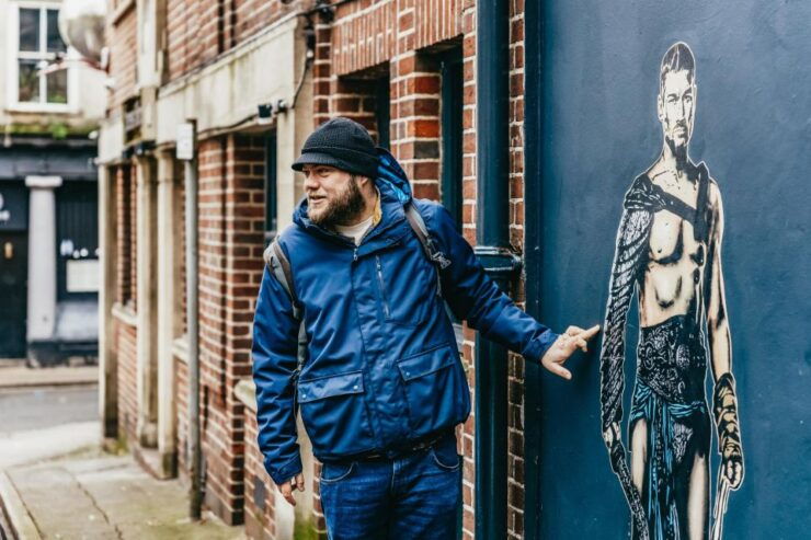 Bristol: Blackbeard to Banksy Guided Walking Tour - Itinerary