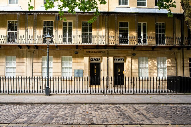 Bristol Self Guided Audio Walking Tour (Self Distanced) - Explore Bristol at Your Own Pace