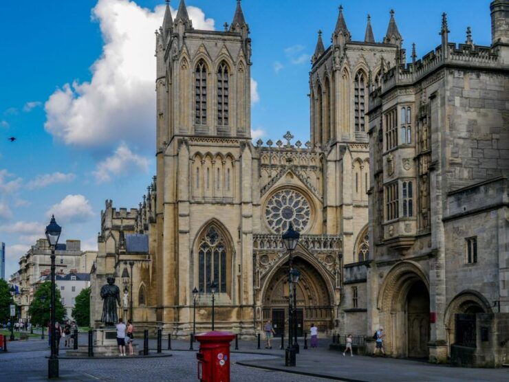 Bristol: Self-Guided City Walk and Interactive Treasure Hunt - Booking Details and Flexibility