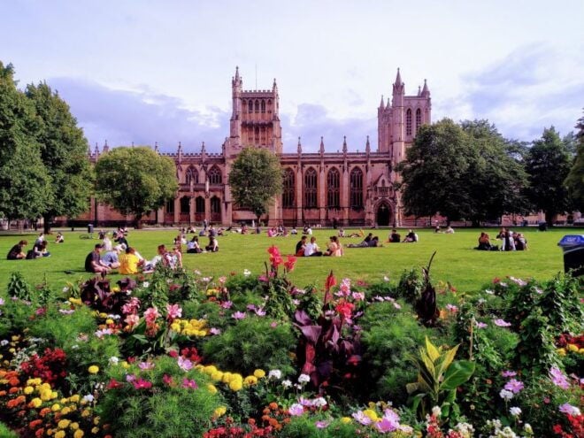 Bristol: Self-Guided Sightseeing Audio Tour - Directions