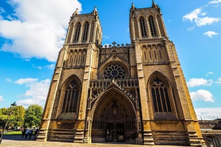 Bristol : Sightseeing Custom Tour With a Local Guide - Good To Know