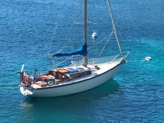 Brittany Plougonvelin: Private Sailing Charter Iroise Sea - Details of the Sailboat