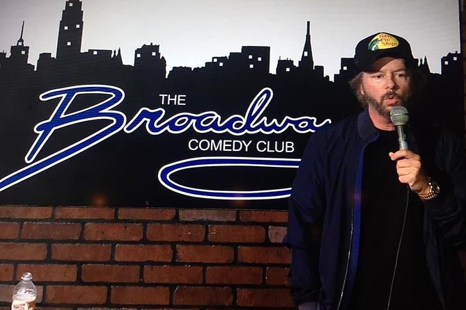 Broadway Comedy Club - Arriving Early for Popular Shows
