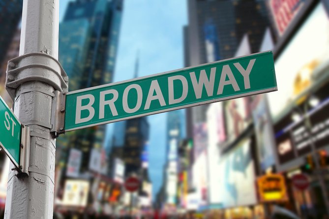 Broadway Theaters and Times Square With a Theater Professional - Meet Your Broadway Theater Professional Guide