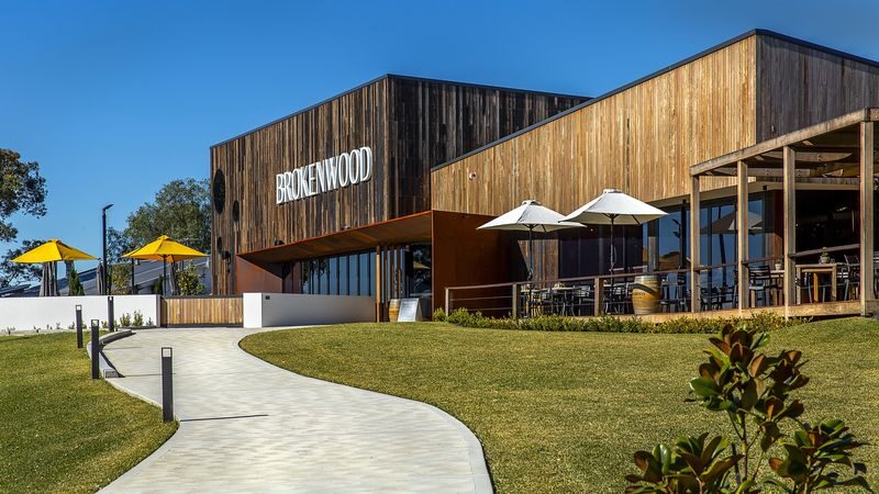 Brokenwood Winery Tour with Wine Tasting in Hunter Valley - The experience at a glance