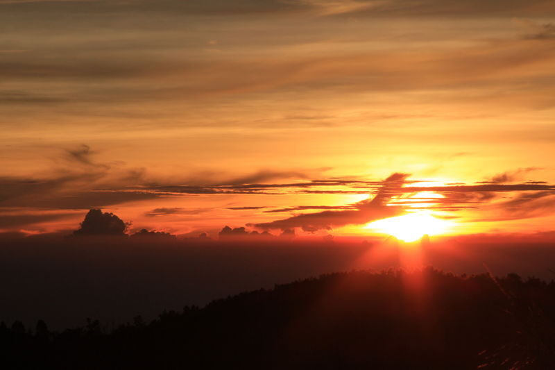 Bromo Afternoon Siesta and Sunset Tour - A noon departure instead of a midnight alarm