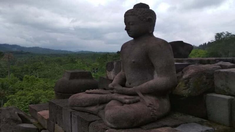 Bromo Tour from Yogyakarta in 3 Days and 2 Nights - Exploring Java’s Temples: Borobudur and Prambanan