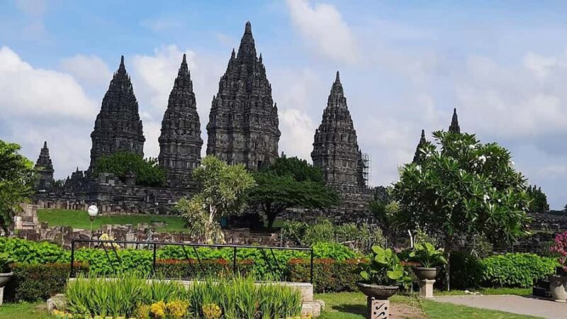 Bromo Tour from Yogyakarta in 3 Days and 2 Nights - The Highlight: Mount Bromo Sunrise