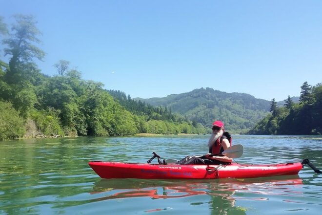 Brookings: Chetco River Kayak Tour - Wildlife Spotting