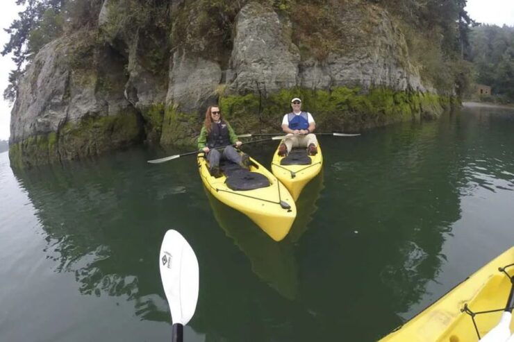 Brookings: Pacific Ocean Kayak Tour - Experience