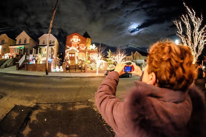 Brooklyn Christmas Decorations Visite Guidée - Reviews and Pricing