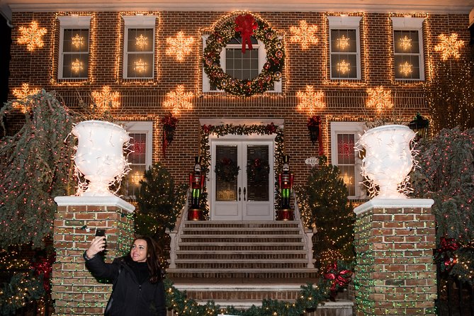 Brooklyn Half-Day Christmas Lights Tour From Manhattan  - New York City - Customer Testimonials