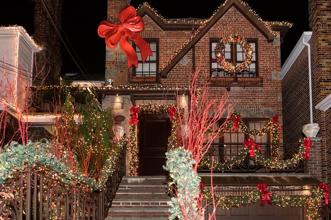 Brooklyn Half-Day Christmas Lights Tour From Manhattan  - New York City - The Sum Up