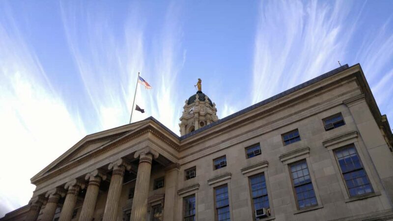 Brooklyn; Historic Brooklyn Heights & trendy DUMBO - Good To Know