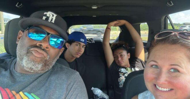 Brooklyn Scavenger Hunt - Inclusions