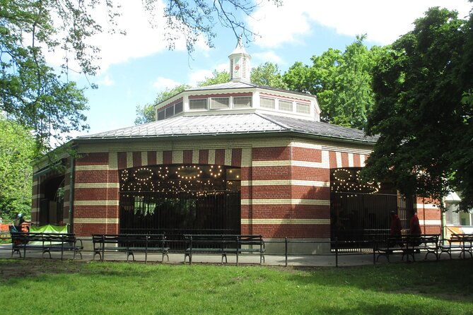 Brooklyn Self-Guided Walking Tour and Scavenger Hunt - FAQs