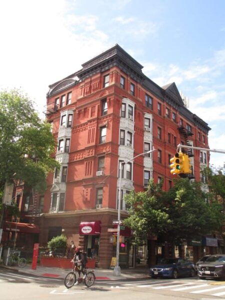 Brooklyn Self-Guided Walking Tour & Scavenger Hunt - Customer Support