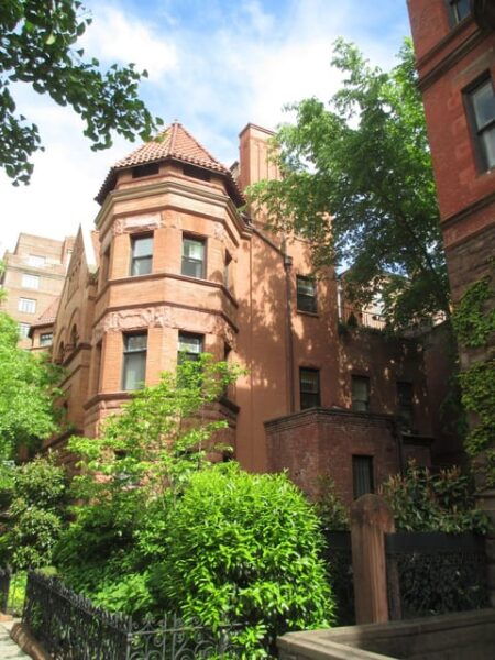 Brooklyn Self-Guided Walking Tour & Scavenger Hunt - Tour Duration and Distance