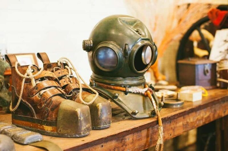 Broome: Afternoon Town Tour with Beach Sunset - Transportation & Group Size