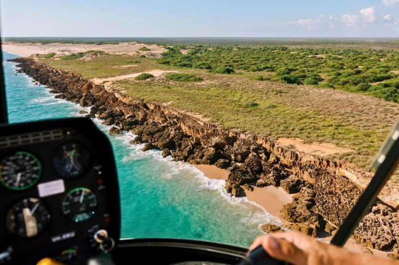 Broome: Cliffs & Coast 60 minute Scenic Helicopter Flight - The Experience: Aerial Beauty of Broome