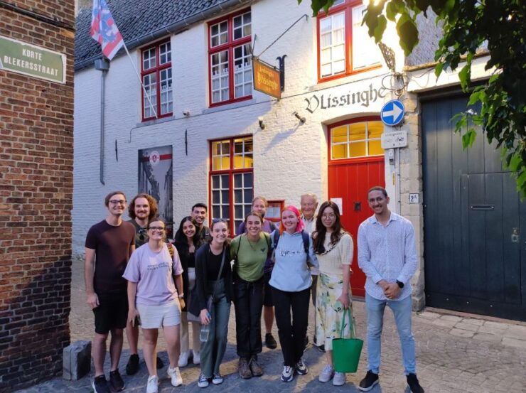 Bruges at Night Alternative Free Walking Tour - Highlights