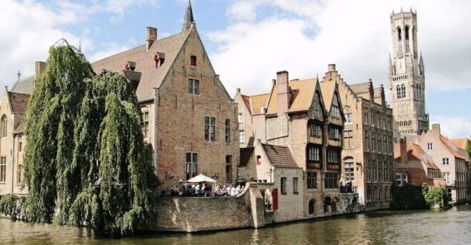 Bruges: Birthday Mission Outdoor City Game - Directions for the Outdoor City Game
