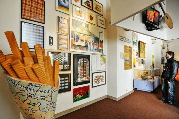 Bruges: Frietmuseum Entry Ticket - Experience at the Frietmuseum