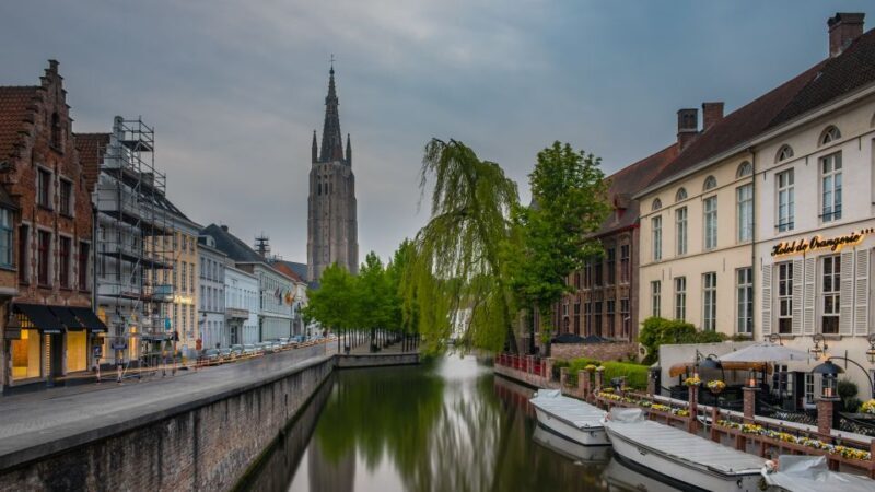 Bruges: Guided Tour & Boat Ride with Optional Beer Tasting - Good To Know