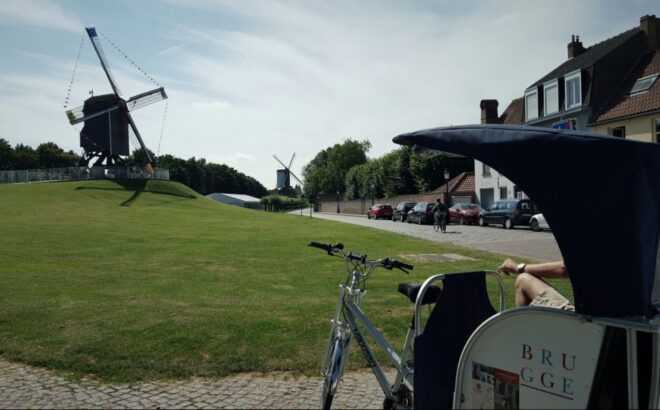 Bruges: Private Guided Tour by Pedicab - Meeting Point and Directions
