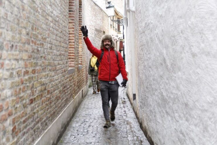 Bruges: Private Interactive Trivia City Tour - Experience