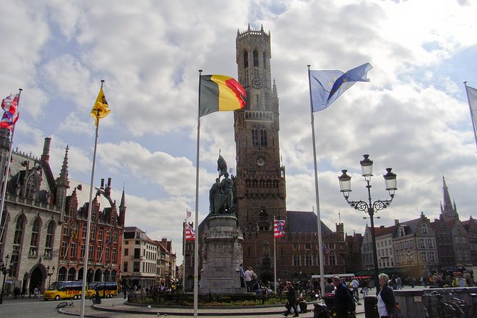 Bruges Private Walking Tour With A Professional Guide - What to Expect