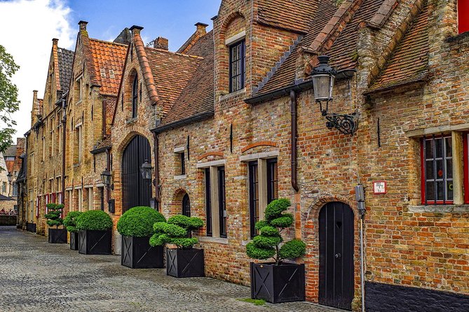 Bruges: Romance, Paintings and Chocolate (Private Day-Trip From Paris) - Transportation and Logistics