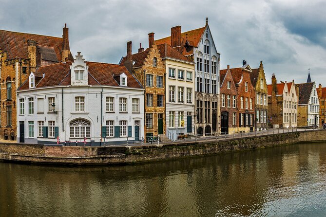 Bruges Scavenger Hunt and Best Landmarks Self-Guided Tour - Common Questions