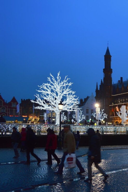 Bruges Unveiled: Exclusive Walking Adventure - Key Points