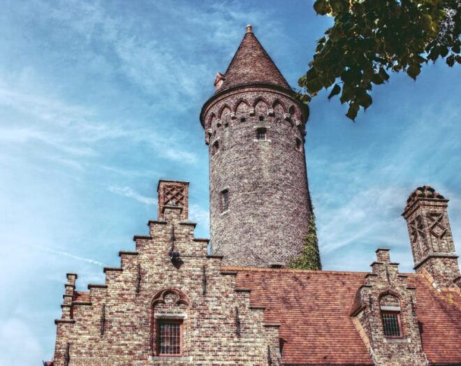 Bruges Unveiled: Exclusive Walking Adventure - Starting Point