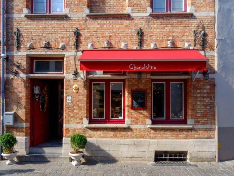 Bruges: Walking Tour, Canal Boat Trip w/Beer Tasting Option - Who Will Love This Tour?